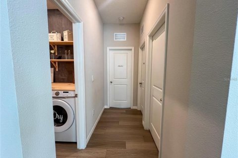 Villa ou maison à louer à Sarasota, Floride: 4 chambres, 216.28 m2 № 2109032 - photo 15