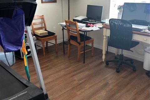 House in Umatilla, Florida 3 bedrooms, 123.47 sq.m. № 1383226 - photo 20