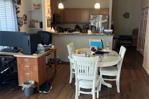 House in Umatilla, Florida 3 bedrooms, 123.47 sq.m. № 1383226 - photo 11