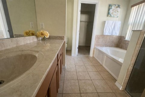 Villa ou maison à vendre à Deltona, Floride: 3 chambres, 155.43 m2 № 2299208 - photo 15