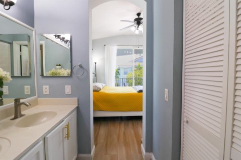 Townhouse in Riviera Beach, Florida 2 bedrooms, 94.95 sq.m. № 2191047 - photo 10