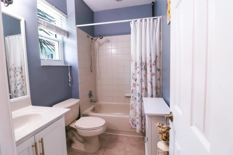 Townhouse in Riviera Beach, Florida 2 bedrooms, 94.95 sq.m. № 2191047 - photo 16