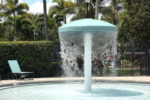 Townhouse in Riviera Beach, Florida 2 bedrooms, 94.95 sq.m. № 2191047 - photo 21
