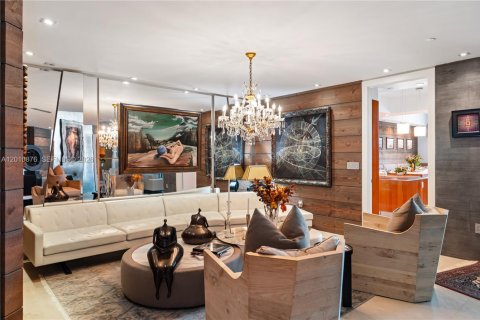 Condominio en venta en Sunny Isles Beach, Florida, 3 dormitorios, 323.3 m2 № 2075255 - foto 2