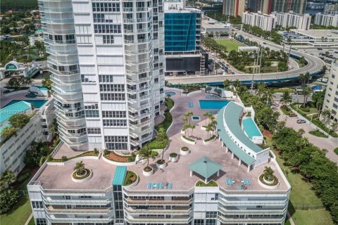 Copropriété à vendre à Sunny Isles Beach, Floride: 13.94 m2 № 1950182 - photo 14