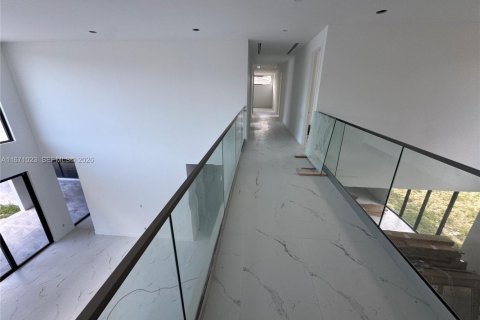 Casa en venta en Pinecrest, Florida, 10 dormitorios № 2334401 - foto 14