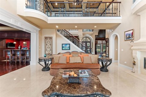 House in Windermere, Florida 6 bedrooms, 682.74 sq.m. № 2119604 - photo 15