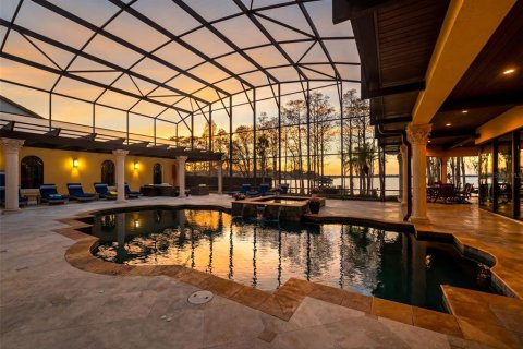 House in Windermere, Florida 6 bedrooms, 682.74 sq.m. № 2119604 - photo 3