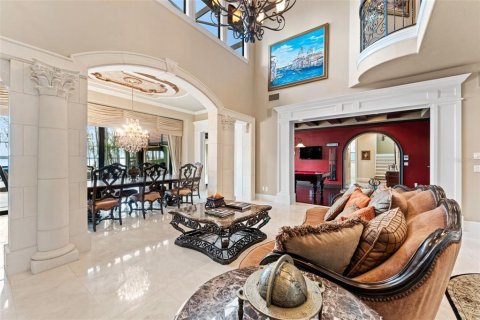 House in Windermere, Florida 6 bedrooms, 682.74 sq.m. № 2119604 - photo 12