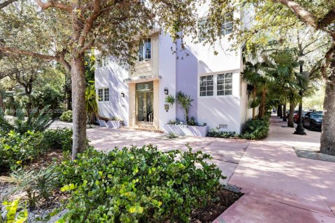 Copropriété à louer à Miami Beach, Floride: 33.82 m2 № 2045573 - photo 14