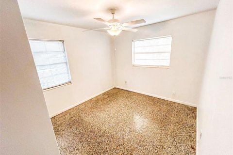 Apartamento en alquiler en Tampa, Florida, 3 dormitorios, 147.25 m2 № 1620972 - foto 8