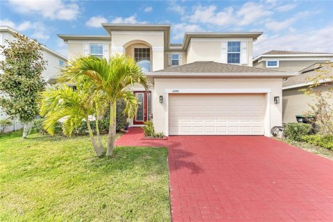 House in Orlando, Florida 4 bedrooms, 273.23 sq.m. № 1557736 - photo 2