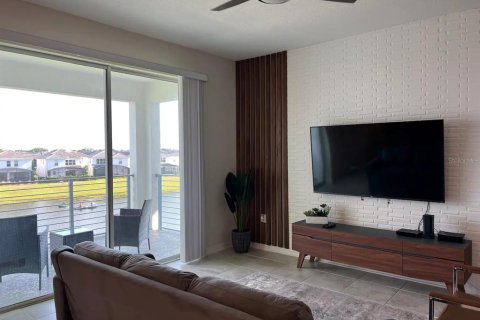 Condo in Kissimmee, Florida, 3 bedrooms in STOREY LAKE  № 1341848 - photo 6