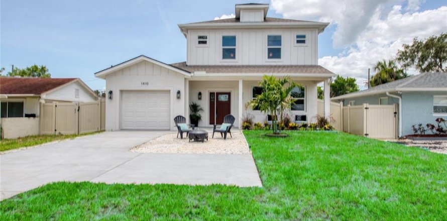 House in Palm Harbor, Florida 4 bedrooms, 185.8 sq.m. № 1782980