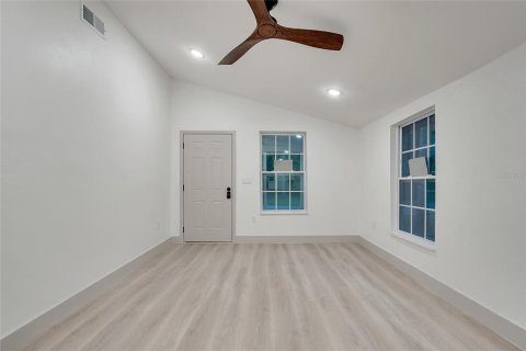 Villa ou maison à vendre à DeLand, Floride: 2 chambres, 81.29 m2 № 1844575 - photo 10