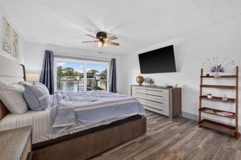 Casa en venta en Saint Petersburg, Florida, 3 dormitorios, 191.19 m2 № 2152025 - foto 26