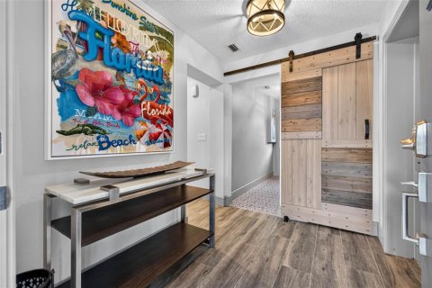 Casa en venta en Saint Petersburg, Florida, 3 dormitorios, 191.19 m2 № 2152025 - foto 6