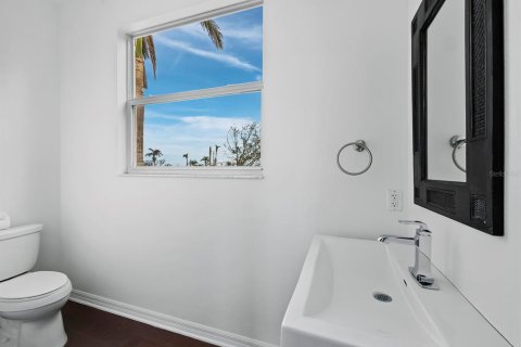 Villa ou maison à vendre à Bradenton, Floride: 3 chambres, 237.74 m2 № 1686507 - photo 17