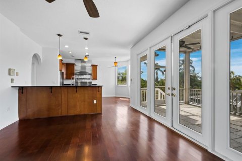 Villa ou maison à vendre à Bradenton, Floride: 3 chambres, 237.74 m2 № 1686507 - photo 12