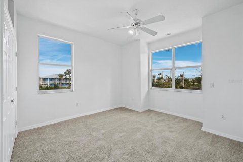 Villa ou maison à vendre à Bradenton, Floride: 3 chambres, 237.74 m2 № 1686507 - photo 18