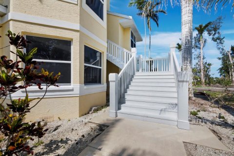 Villa ou maison à vendre à Bradenton, Floride: 3 chambres, 237.74 m2 № 1686507 - photo 5