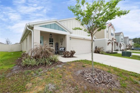 Villa ou maison à vendre à Wesley Chapel, Floride: 3 chambres, 149.94 m2 № 2108105 - photo 2