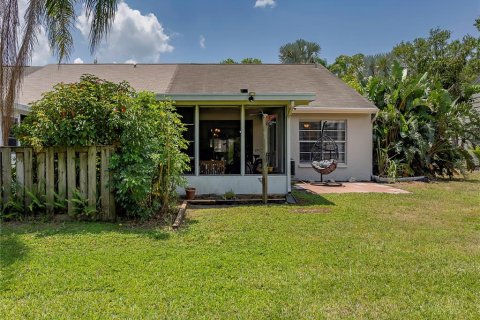 House in Safety Harbor, Florida 2 bedrooms, 94.11 sq.m. № 1666347 - photo 29