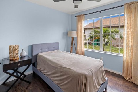 Villa ou maison à vendre à Port Charlotte, Floride: 4 chambres, 175.96 m2 № 1815793 - photo 25