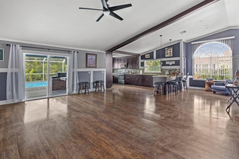 Villa ou maison à vendre à Port Charlotte, Floride: 4 chambres, 175.96 m2 № 1815793 - photo 4