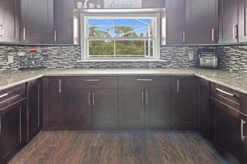 Villa ou maison à vendre à Port Charlotte, Floride: 4 chambres, 175.96 m2 № 1815793 - photo 9