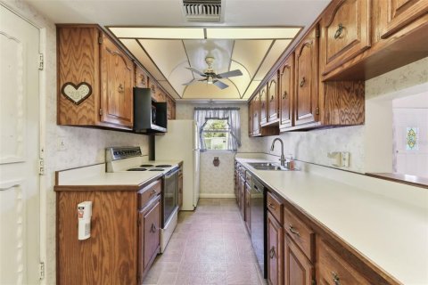 Casa en venta en Winter Park, Florida, 5 dormitorios, 211.07 m2 № 1510656 - foto 22