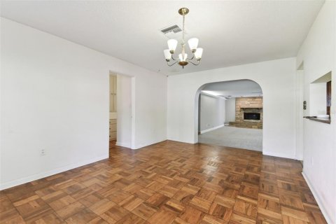 Casa en venta en Winter Park, Florida, 5 dormitorios, 211.07 m2 № 1510656 - foto 21