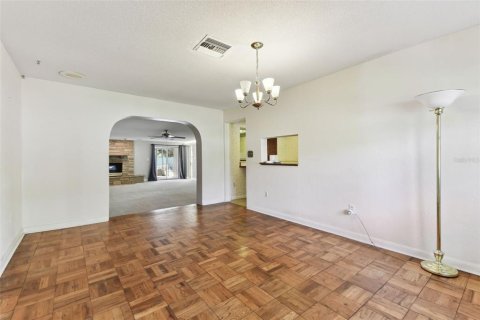Casa en venta en Winter Park, Florida, 5 dormitorios, 211.07 m2 № 1510656 - foto 20