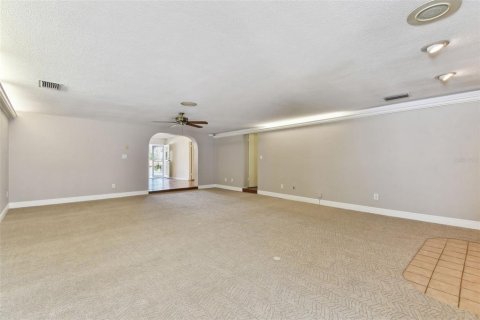 Casa en venta en Winter Park, Florida, 5 dormitorios, 211.07 m2 № 1510656 - foto 16