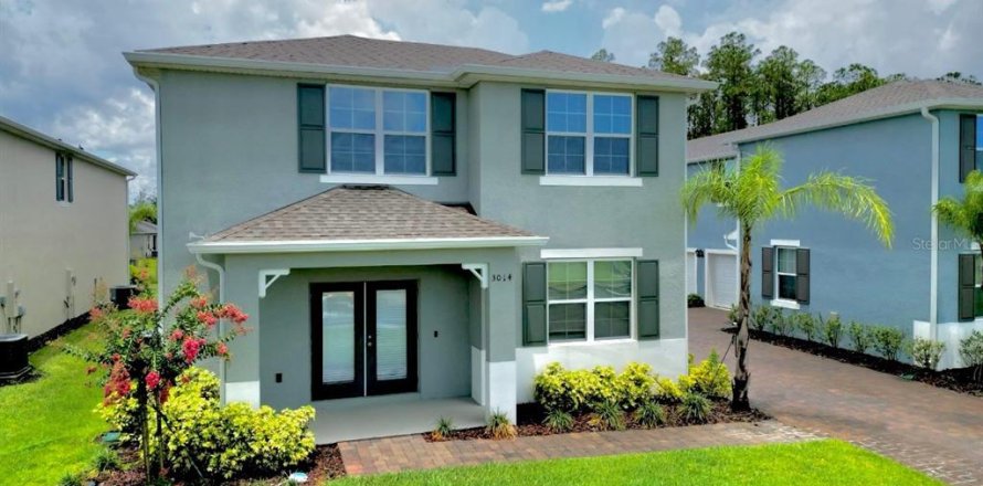 Townhouse in New Smyrna Beach, Florida 3 bedrooms, 149.94 sq.m. № 2100452