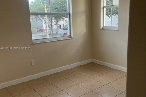 Condo in Homestead, Florida, 3 bedrooms  № 1994404 - photo 3