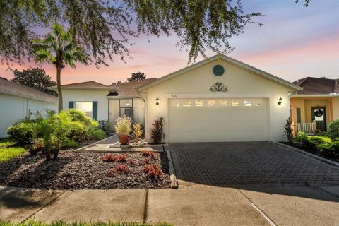 Casa en Poinciana, Florida 3 dormitorios, 169.18 m2 № 2372942