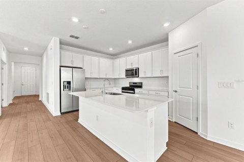 Villa ou maison à vendre à Wesley Chapel, Floride: 3 chambres, 210.14 m2 № 2134218 - photo 3