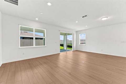 Villa ou maison à vendre à Wesley Chapel, Floride: 3 chambres, 210.14 m2 № 2134218 - photo 5