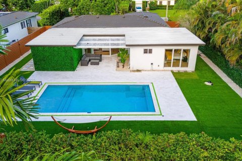 Villa ou maison à vendre à Miami Shores, Floride: 3 chambres, 222.97 m2 № 1973471 - photo 28