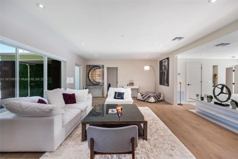 Villa ou maison à vendre à Miami Shores, Floride: 3 chambres, 222.97 m2 № 1973471 - photo 5