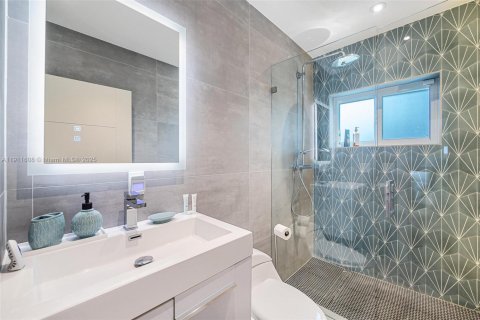 Villa ou maison à vendre à Miami Shores, Floride: 3 chambres, 222.97 m2 № 1973471 - photo 18