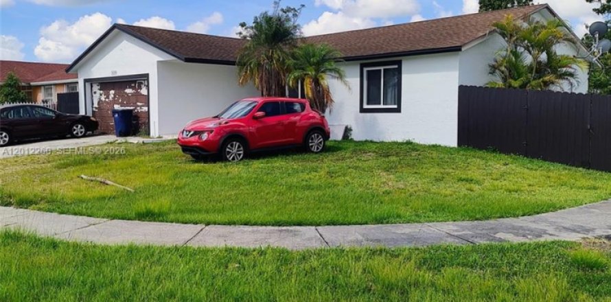 Villa ou maison à Homestead, Floride 3 chambres, 114.27 m2 № 2076367