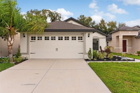 Casa en Lakeland, Florida 3 dormitorios, 154.03 m2 № 2369524
