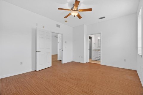Villa ou maison à vendre à Dade City, Floride: 4 chambres, 228.54 m2 № 2127708 - photo 12