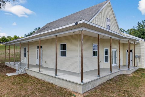 Villa ou maison à vendre à Dade City, Floride: 4 chambres, 228.54 m2 № 2127708 - photo 4