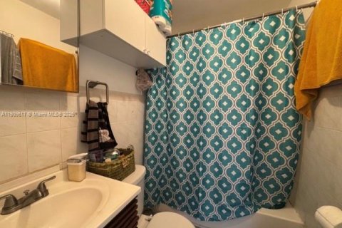 Купить коммерческую недвижимость в Майами, Флорида 163.88м2, № 1971478 - фото 7