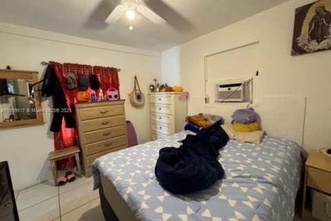 Купить коммерческую недвижимость в Майами, Флорида 163.88м2, № 1971478 - фото 10