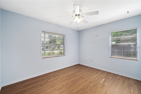 House in Orlando, Florida 3 bedrooms, 140.19 sq.m. № 1821227 - photo 9