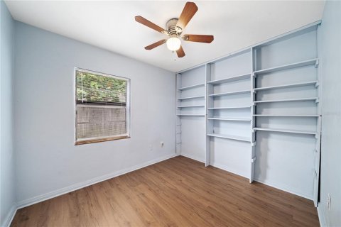 House in Orlando, Florida 3 bedrooms, 140.19 sq.m. № 1821227 - photo 7